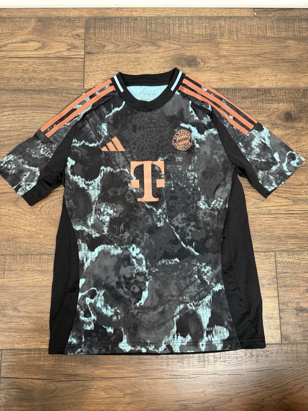 adidas Youth Bayern Munich 2024/25 Away Jersey Black Bronze Youth Sz 13-14